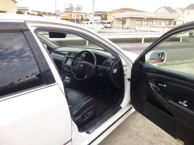 クラウン アスリート ガレージ保管禁煙(12枚目)