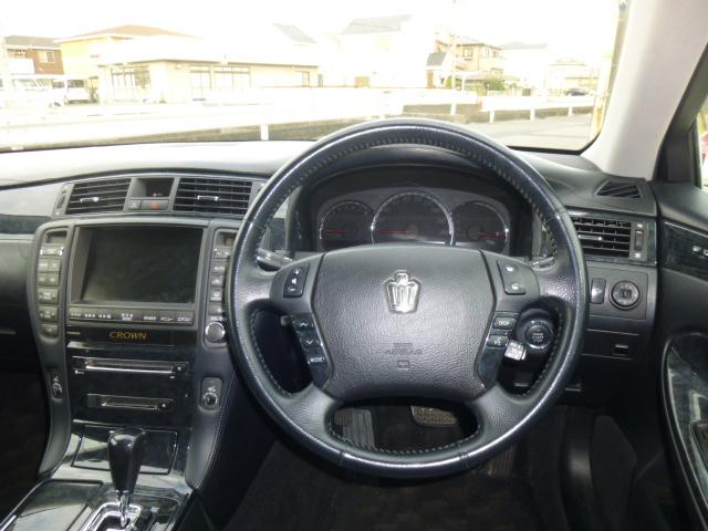 クラウン アスリート ガレージ保管禁煙(13枚目)