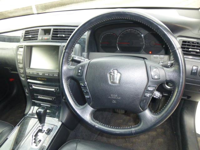 クラウン アスリート ガレージ保管禁煙(20枚目)