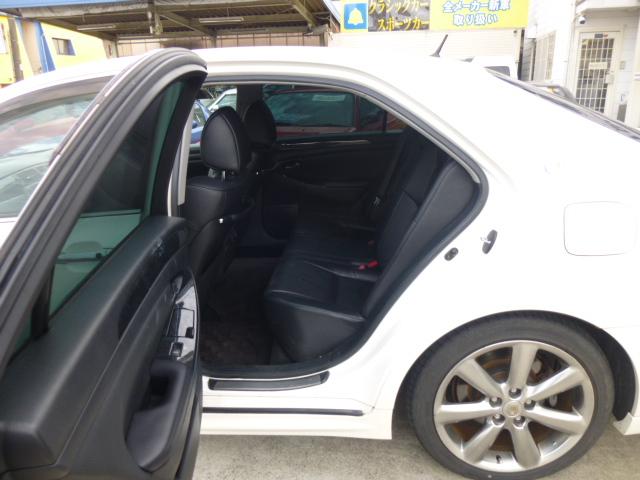 クラウン アスリート ガレージ保管禁煙(27枚目)