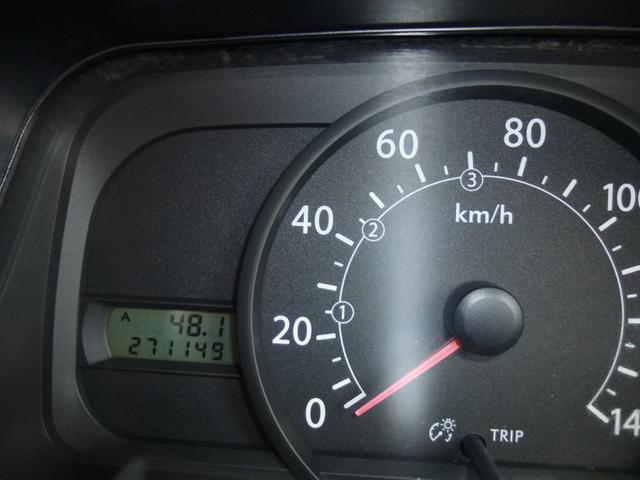 サンバートラック ＴＣ－ＳＣ　三方開　４ＷＤ　ガレージ保管禁煙車（20枚目）