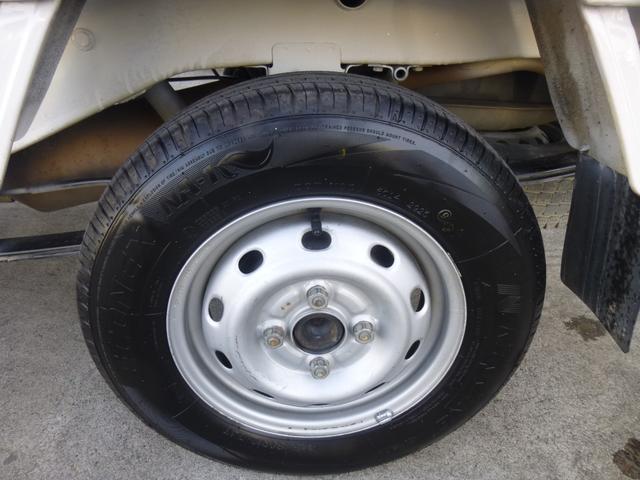 サンバートラック ＴＣ－ＳＣ　三方開　４ＷＤ　ガレージ保管禁煙車（24枚目）