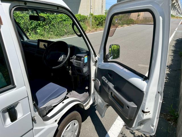 サンバーバン トランスポーター 富士重工最終型、4WD、ETC、地デジナビ(17枚目)