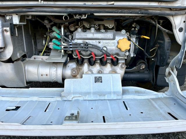 サンバーバン トランスポーター 富士重工最終型、4WD、ETC、地デジナビ(28枚目)