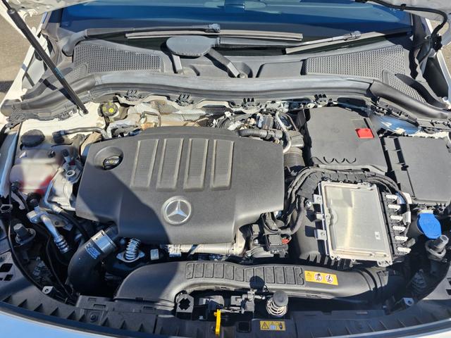 Ｂクラス Ｂ２００ｄ　ＡＭＧライン　ワンオーナー　禁煙車　レーダーセフティ　衝突軽減　車線逸脱　前後ドラレコ　純正ナビ　バックカメラ　フルセグＴＶ　Ｂｌｕｅｔｏｏｔｈ　ＥＴＣ　パワーシート　シートヒーター　ＬＥＤライト　スペアキー（49枚目）