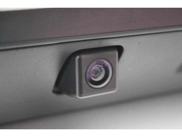 ロイヤルサルーン プリクラ 盗難防止システム シートヒータ LEDライト Bカメラ 地デジ ETC ナビTV クルコン DVD 電動シート スマートキー メモリーナビ アイドリングストップ(18枚目)