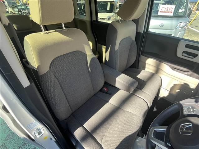 N-BOX G・L Honda SENSING レーダブレーキ Aストップ 車線維持支援システム SDナビゲーション ATハイビーム Bluetooth ESC キーフリーシステム LEDライト オートライト フルセグ対応 バックM 1オーナー(21枚目)