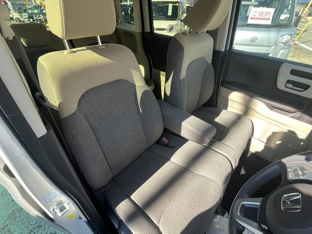 N-BOX G・L Honda SENSING レーダブレーキ Aストップ 車線維持支援システム SDナビゲーション ATハイビーム Bluetooth ESC キーフリーシステム LEDライト オートライト フルセグ対応 バックM 1オーナー(41枚目)