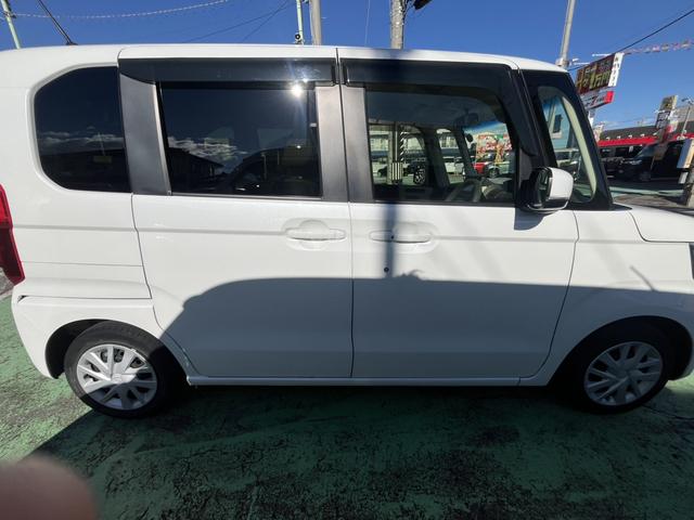 N-BOX G・L Honda SENSING レーダブレーキ Aストップ 車線維持支援システム SDナビゲーション ATハイビーム Bluetooth ESC キーフリーシステム LEDライト オートライト フルセグ対応 バックM 1オーナー(65枚目)