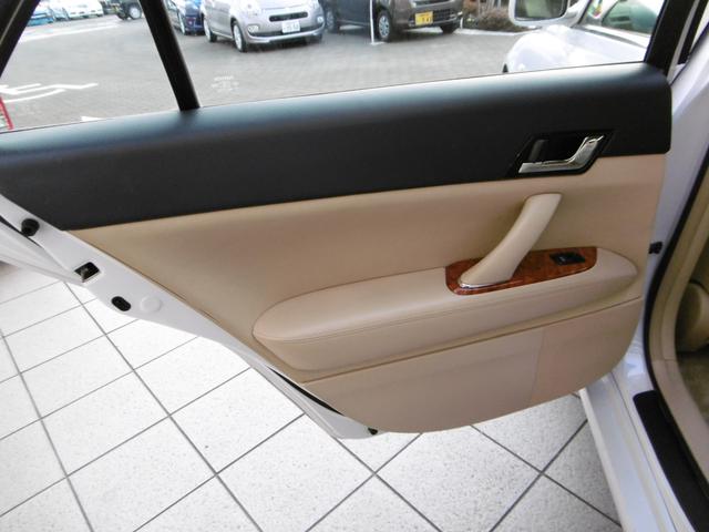 250Gプライムセレクション 1オーナー買取車 HDDナビ(16枚目)