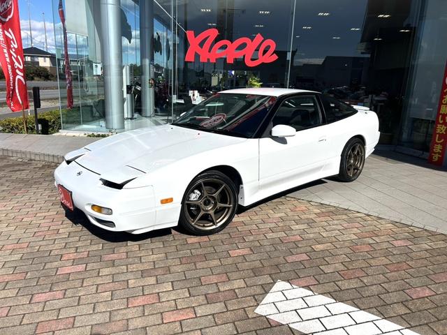 １８０ＳＸ タイプＸ　Ｐ１レーシング１７インチＡＷ　純正ＯＰサイドステップ　リアアンダー（2枚目）