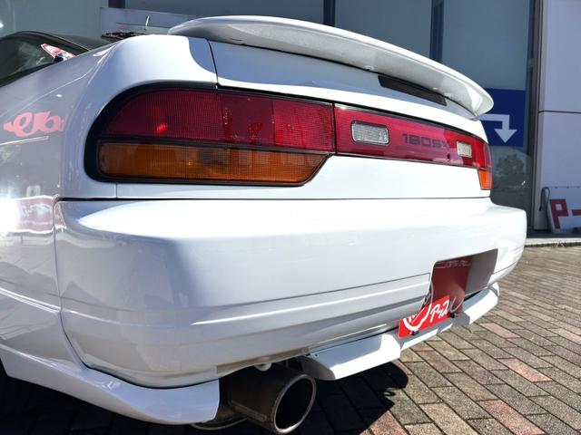 １８０ＳＸ タイプＸ　Ｐ１レーシング１７インチＡＷ　純正ＯＰサイドステップ　リアアンダー（12枚目）
