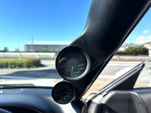 １８０ＳＸ タイプＸ　Ｐ１レーシング１７インチＡＷ　純正ＯＰサイドステップ　リアアンダー（37枚目）