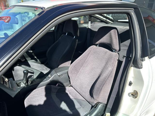 １８０ＳＸ タイプＸ　Ｐ１レーシング１７インチＡＷ　純正ＯＰサイドステップ　リアアンダー（52枚目）