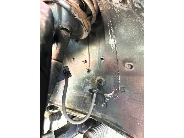 １８０ＳＸ タイプＸ　Ｐ１レーシング１７インチＡＷ　純正ＯＰサイドステップ　リアアンダー（73枚目）