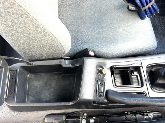 シルビア 　純正ライムグリーンＩＩ　純正５速　ＳＲ２０ＤＥＴ　２名公認　ＢＲＩＤＥフルバケ　Ｒ３２ＧＴＲホイール　エンジン内部改造有　ＴＯＭＥＩＣＮＣカム　ヘッドカバー加工　前置ＩＣ　ＨＫＳＧＴ－ＳＳタービン（36枚目）