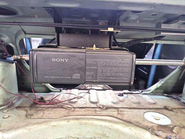 シルビア 　純正ライムグリーンＩＩ　純正５速　ＳＲ２０ＤＥＴ　２名公認　ＢＲＩＤＥフルバケ　Ｒ３２ＧＴＲホイール　エンジン内部改造有　ＴＯＭＥＩＣＮＣカム　ヘッドカバー加工　前置ＩＣ　ＨＫＳＧＴ－ＳＳタービン（46枚目）