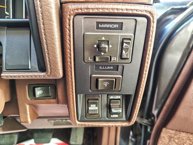 セドリックワゴン GL ユーザー買取車 フルノーマル 純正5速MT ワゴン専用特別塗装色1J7 栃木54 取説・保証書・整備記録簿・スペアキー有(34枚目)