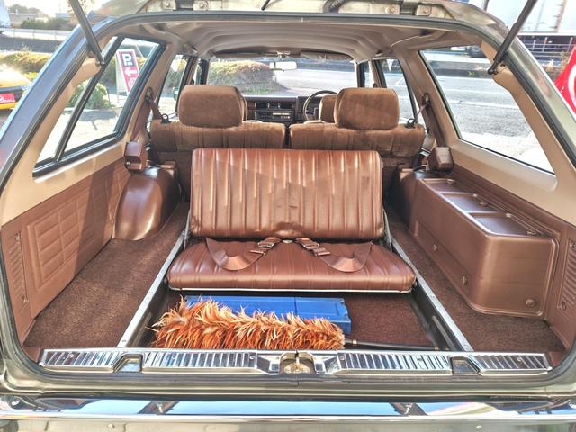 セドリックワゴン GL ユーザー買取車 フルノーマル 純正5速MT ワゴン専用特別塗装色1J7 栃木54 取説・保証書・整備記録簿・スペアキー有(46枚目)