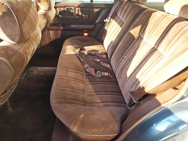 セドリックワゴン GL ユーザー買取車 フルノーマル 純正5速MT ワゴン専用特別塗装色1J7 栃木54 取説・保証書・整備記録簿・スペアキー有(50枚目)