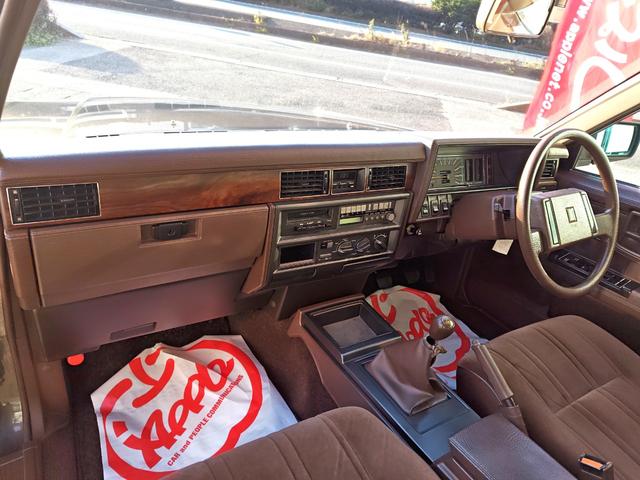 セドリックワゴン GL ユーザー買取車 フルノーマル 純正5速MT ワゴン専用特別塗装色1J7 栃木54 取説・保証書・整備記録簿・スペアキー有(53枚目)