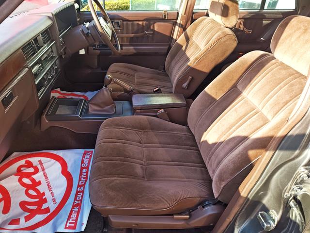 セドリックワゴン GL ユーザー買取車 フルノーマル 純正5速MT ワゴン専用特別塗装色1J7 栃木54 取説・保証書・整備記録簿・スペアキー有(54枚目)