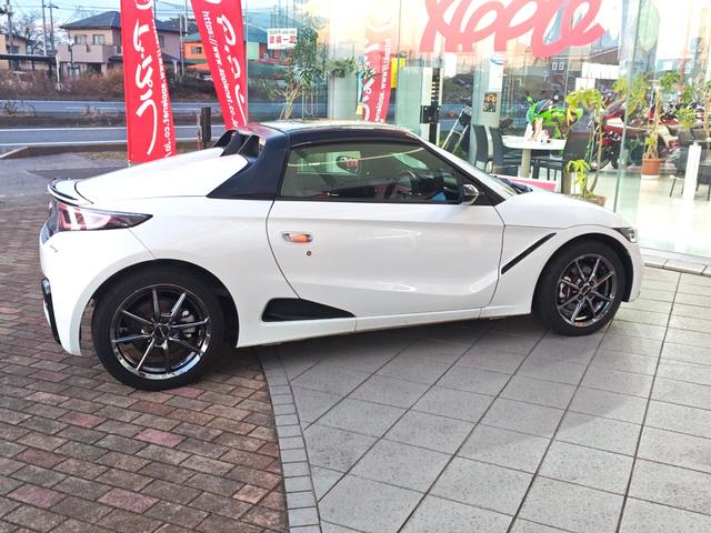 Ｓ６６０ モデューロＸ　Ｒ３５ＧＴ－Ｒイグニッションコイル　ＨＫＳフラッシュエディタ　無限ハードトップ　サイトウロールケージ　ＢＬＩＴＺ前後タワーバー　Ｓｐｏｏｎマフラー　アクティブスポイラ　センターディスプレイ（13枚目）