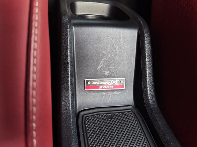 Ｓ６６０ モデューロＸ　Ｒ３５ＧＴ－Ｒイグニッションコイル　ＨＫＳフラッシュエディタ　無限ハードトップ　サイトウロールケージ　ＢＬＩＴＺ前後タワーバー　Ｓｐｏｏｎマフラー　アクティブスポイラ　センターディスプレイ（50枚目）