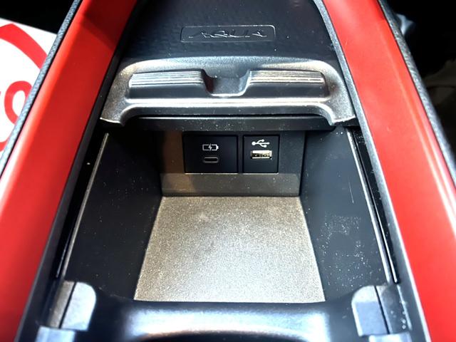 アクア Z 10.5インチT-コネクトナビ 合成皮革+コンフォートパッケージ 運転席6WAYパワーシート 前席シートヒーター ステアリングヒーター ETC2.0 パノラミックビューモニター 自動防眩インナーミラー(38枚目)