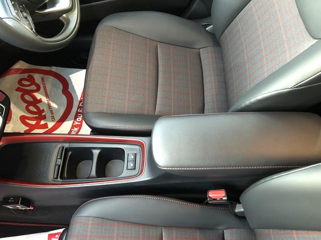 アクア Z 10.5インチT-コネクトナビ 合成皮革+コンフォートパッケージ 運転席6WAYパワーシート 前席シートヒーター ステアリングヒーター ETC2.0 パノラミックビューモニター 自動防眩インナーミラー(54枚目)