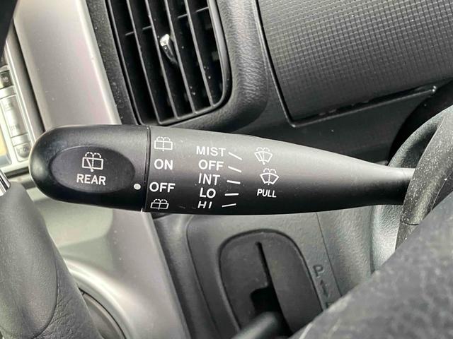 タント カスタムXリミテッド 電動スライドドア ナビ HID スマートキー 電動格納ミラー シートヒーター ベンチシート CVT 盗難防止システム ABS アルミホイール 衝突安全ボディ エアコン パワーステアリング(6枚目)