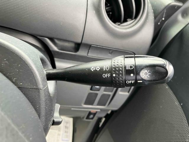 タント カスタムXリミテッド 電動スライドドア ナビ HID スマートキー 電動格納ミラー シートヒーター ベンチシート CVT 盗難防止システム ABS アルミホイール 衝突安全ボディ エアコン パワーステアリング(7枚目)