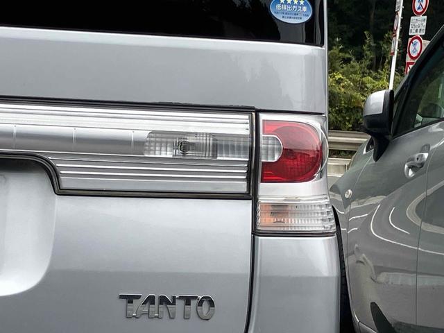 タント カスタムXリミテッド 電動スライドドア ナビ HID スマートキー 電動格納ミラー シートヒーター ベンチシート CVT 盗難防止システム ABS アルミホイール 衝突安全ボディ エアコン パワーステアリング(18枚目)