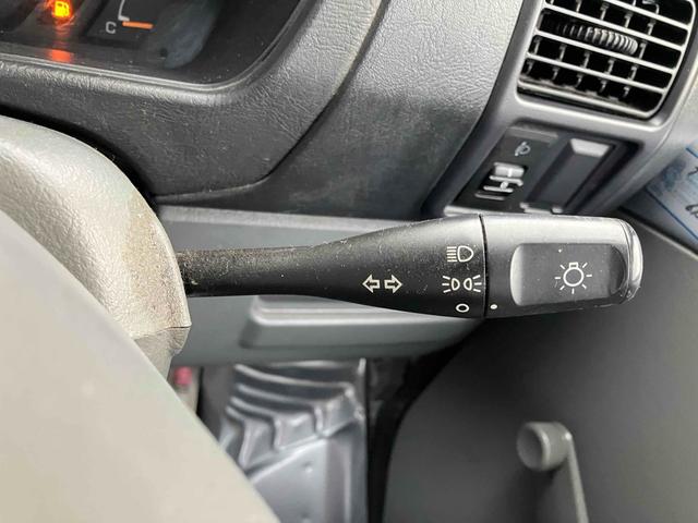 クリッパーバン DX MT 両側スライドドア ABS エアコン パワーステアリング 運転席エアバッグ 助手席エアバッグ CD(7枚目)