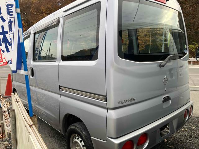 クリッパーバン DX MT 両側スライドドア ABS エアコン パワーステアリング 運転席エアバッグ 助手席エアバッグ CD(16枚目)