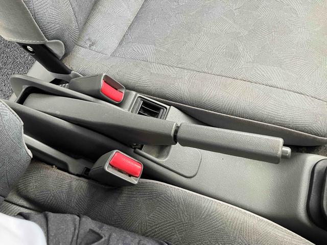 クリッパーバン DX MT 両側スライドドア ABS エアコン パワーステアリング 運転席エアバッグ 助手席エアバッグ CD(24枚目)