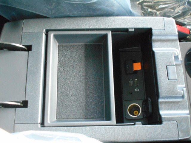 XD プロアクティブ 360°ビューモニター 8インチモニター CD DVD 地デジ 全車速追従機能付レーダークルーズ スマート・ブレーキ・サポート 19インチアルミ パワーバックドア パワーシート LEDヘッドライト(32枚目)