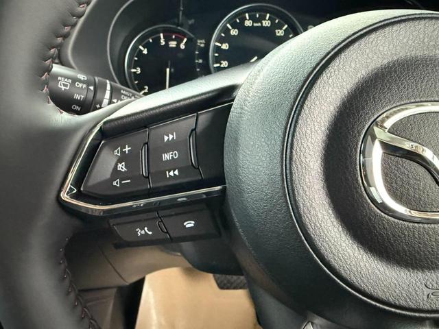 ＣＸ－５ 　登録済未使用車　１０．２５インチディスプレイ　ワイアレス充電　３６０°モニター　スマートブレーキサポート　パワーシート　シートヒーター　ステアリングヒーター　パワーバックドア　クルーズコントロール（18枚目）