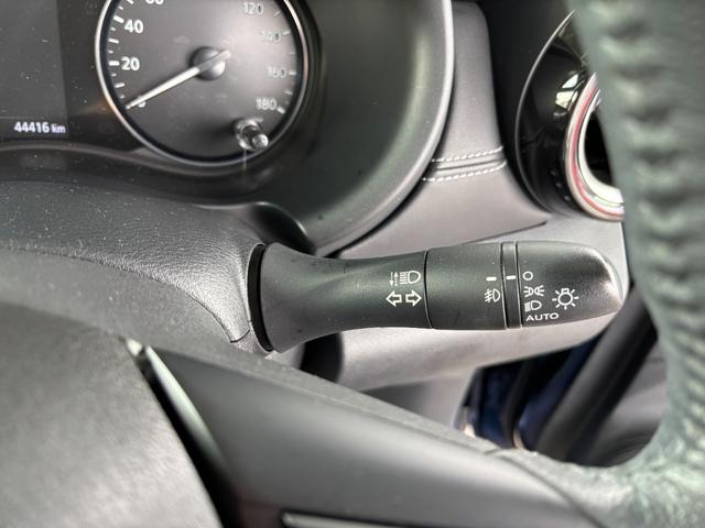 キックス Ｘ　プロパイロット　エマージェンシーブレーキ　純正ナビ　フルセグ　アラウンドビューモニター　デジタルインナーミラー　純正前後ドライブレコーダー　ステアリングヒーター　ＬＥＤヘッドライト　ハーフレザーシート（22枚目）