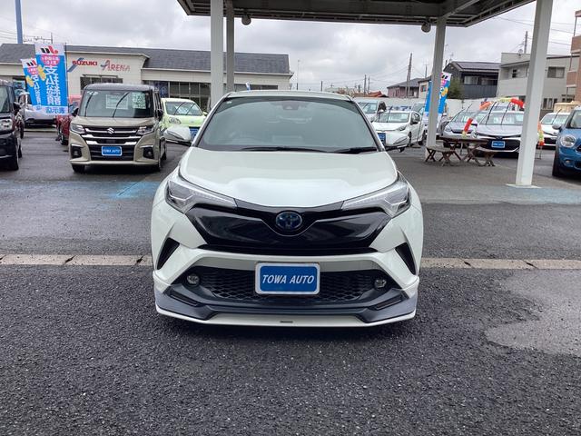C-HR S LEDパッケージ ハイブリッド トヨタセーフティセンス 純正9インチSDナビ バックカメラ フルセグ TRDエアロ ビルトインETC2.0 LEDヘッドライト ドラレコ オートクルーズコントロール オートハイビーム(3枚目)