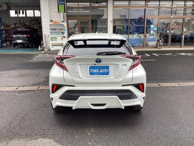 C-HR S LEDパッケージ ハイブリッド トヨタセーフティセンス 純正9インチSDナビ バックカメラ フルセグ TRDエアロ ビルトインETC2.0 LEDヘッドライト ドラレコ オートクルーズコントロール オートハイビーム(8枚目)