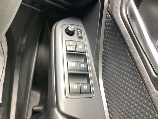 C-HR S LEDパッケージ ハイブリッド トヨタセーフティセンス 純正9インチSDナビ バックカメラ フルセグ TRDエアロ ビルトインETC2.0 LEDヘッドライト ドラレコ オートクルーズコントロール オートハイビーム(29枚目)