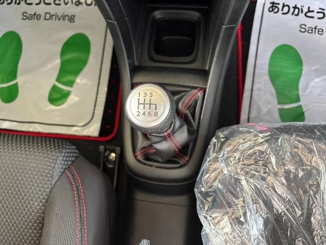 スイフトスポーツ 　６速マニュアル　メモリーナビ　バックカメラ　フルセグ　クルーズコントロール　プッシュスタート　ＥＴＣ　フォグランプ　アルミペダル　電動格納ミラー　オートエアコン（26枚目）