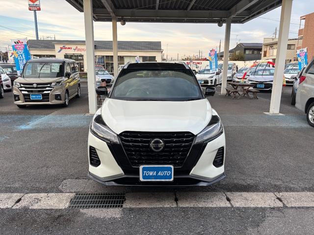 キックス ｅ－ＰＯＷＥＲ　Ｘ　エマージェンシーブレーキ　プロパイロット　アラウンドビューモニター　デジタルインナーミラー　クルーズコントロール　メモリーナビ　地デジ　前席シートヒーター　ステアリングヒーター　ＬＥＤヘッドライト（2枚目）