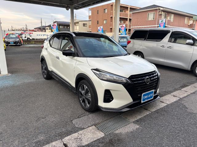 キックス ｅ－ＰＯＷＥＲ　Ｘ　エマージェンシーブレーキ　プロパイロット　アラウンドビューモニター　デジタルインナーミラー　クルーズコントロール　メモリーナビ　地デジ　前席シートヒーター　ステアリングヒーター　ＬＥＤヘッドライト（6枚目）