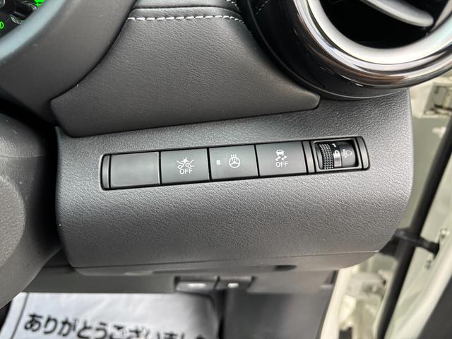 キックス ｅ－ＰＯＷＥＲ　Ｘ　エマージェンシーブレーキ　プロパイロット　アラウンドビューモニター　デジタルインナーミラー　クルーズコントロール　メモリーナビ　地デジ　前席シートヒーター　ステアリングヒーター　ＬＥＤヘッドライト（26枚目）