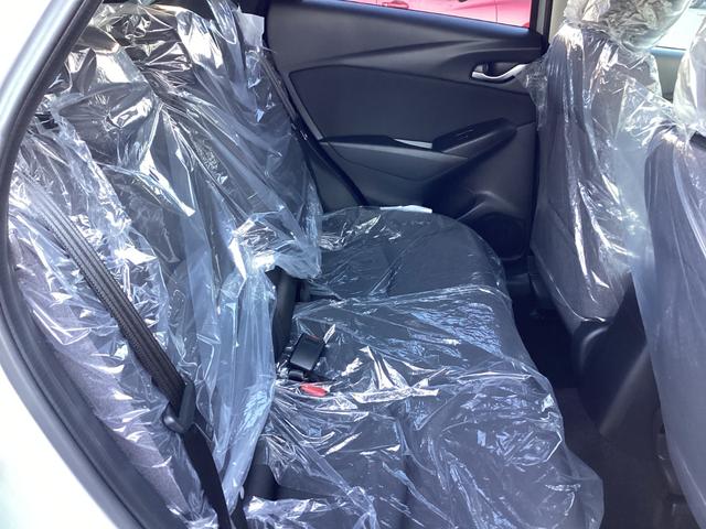 ＣＸ－３ １５Ｓ　ツーリング　新車未登録　スマートシティブレーキサポート　８．８インチセンターディスプレイ　フルセグ　３６０°ビューモニター　レーダークルーズコントロール　ＬＥＤヘッドライト　電動パーキングブレーキ（13枚目）