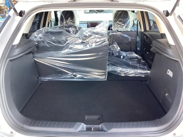 ＣＸ－３ １５Ｓ　ツーリング　新車未登録　スマートシティブレーキサポート　８．８インチセンターディスプレイ　フルセグ　３６０°ビューモニター　レーダークルーズコントロール　ＬＥＤヘッドライト　電動パーキングブレーキ（17枚目）