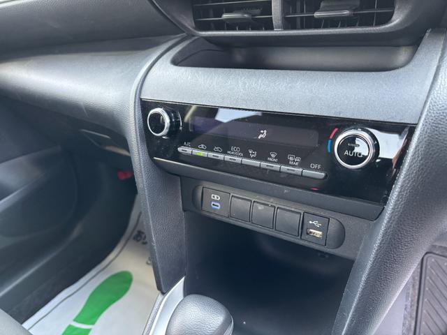 ヤリスクロス G トヨタセーフティセンス ナビ機能付きディスプレイオーディオ バックカメラ Bluetooth ビルトインETC2.0 レーダークルーズコントロール ドライブレコーダー前後 自動防眩ミラー(24枚目)