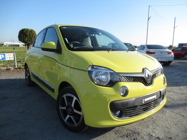 トゥインゴ インテンス 修復歴無し 走行6万キロ台 純正オーディオ Bluetooth接続 オートライト 車両取説・スペアーキー完備 リヤパーキングセンサー ETC 15インチアルミ 900ccターボ(6枚目)